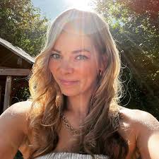 Sabrina Becker (@sabrina_becker_weine) • Threads, Say more