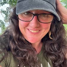 Love this quote by Dr. Stuart Shanker: "See a child differently, see a  different child." Kristin Wiens (@kwiens62) captured it beautifully in this  graphic (find it here: http://owl.li/JoS330mH9AY)