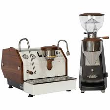 Equipped with p.i.d., temperature setting, dual boiler, fixed water supply and much more. La Marzocco Gs3 Home Package With Black Lux D Grinder Wa Mpackgs3avb Winning Appliances