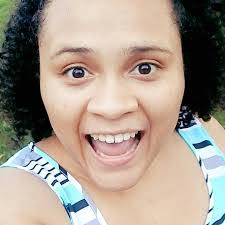 Theresa Bean's Instagram, Twitter & Facebook