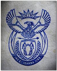 Black And White Coat Of Arms Of South Africa Ke E Xarra Ke Diverse People Unite South African Coat Of Arms African Tattoo Arm Tattoo Coat Of Arms