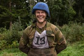 Vegard harm is a norwegian influencer, host and comedian. Reality Stokke Vegard Harm 24 Med I Kompani Lauritzen Jeg Angrer