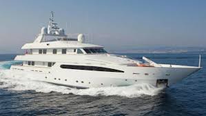 For a breezy $125,000 per week, even you can tool around the high seas in the very yacht used in martin scorsese's wolf of wall street. The Wolf Of Yacht Street Naomi S Little Sister Yacht Charter News And Boating Blog