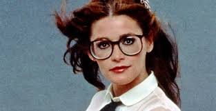 9-1-1: Nashville's LeAnn Rimes Reveals Surprising Detail About Her  Character: 'There's No Way!'