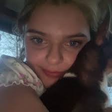 Haley Whaley 🐳😝 (@what.the.haley_yeah)