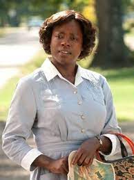 Aibileen takes over the miss myrna column when skeeter moves to new york. You Is Kind You Is Important You Is Smart Aibileen Clark Viola Davis Oscar Winning Movies About Time Movie