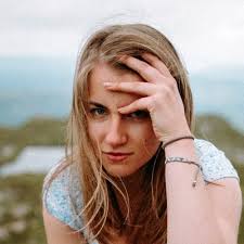 Amanda Coakley (@amandamcoakley)