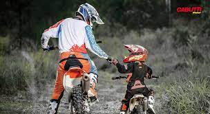 Mini cross moto bambini 50 cc benzina. Corso Minicross E Motocross Cuneo Per Bambini E Ragazzi