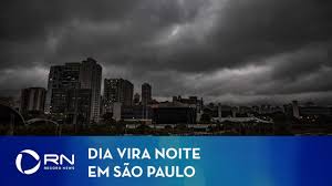 Com temperatura de 36 graus e sensação térmica de 38 graus. Dia Virou Noite Por Que O Ceu Escureceu Em Sao Paulo Youtube