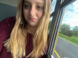 BOLO MISSING JUVENILE FEMALE Her name is Lilyana Koishor. She is 15 years  old. She is 5 ft 5" 113 lbs. She was last known to be in the Shasta College  Collyer