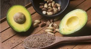 Le nato est l'aliment contenant le plus de vitamine k, cependant il est difficile à trouver en france et son gout en rebutera plus d'un(e). Les 10 Aliments Les Plus Riches En Bonnes Graisses Bio A La Une