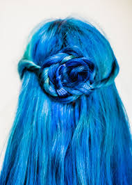 Have a wonderful weekend everyone <3. The Easiest Flower Braid A Beautiful Mess
