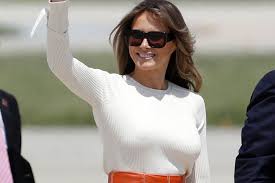 Explore ivanka trump's net worth & salary in 2020. Melania Trump S Nude Pumps Height Trick For Saudi Arabia Trip Footwear News