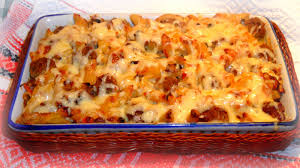 Used creme fraiche instead of cream and added chopped red pepper, peas and parmesan. Chez Maximka Campbell S Capsule Cupboard Pasta Bake With Campbell S Cream Of Mushroom Soup