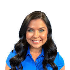 Lauren Lessard's Instagram, Twitter & Facebook