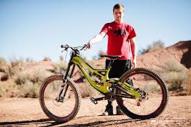 Red Bull Rampage 2014 Looking At 34 Bikes Pinkbike Red Bull Rampage Bike Freeride Mtb
