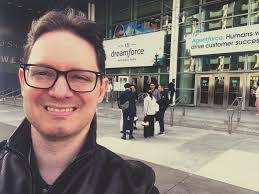 Karin Scott's Instagram, Twitter & Facebook