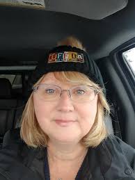 Robin (Schoenwald) Byrne Class of 1980