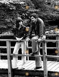 The pair engaged in a whirlwind romance after making this film together. Sally Fields Pictures And Photos Smokey And The Bandit Burt Reynolds Sally Field