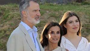 El valioso consejo que Letizia Ortiz y Felipe VI le habrían dado a la  infanta Sofía sobre su futuro académico