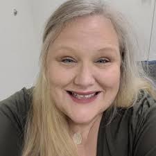 Stephanie Sunshine (@sunshinesteph)