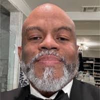 Steven Hooks's Instagram, Twitter & Facebook