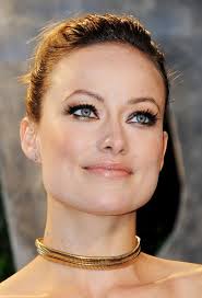 For fans of olivia wilde! Olivia Wilde Metallic Eyeshadow Olivia Wilde Looks Stylebistro