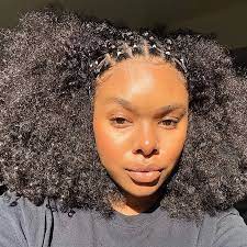 Hairstyles for natural hair of middle length. 25 Creative Natural Hairstyles To Inspire Your Next Look Naturallycurly Com