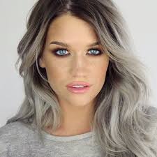 Whoever wrote that rule of no long hair after 40. Chic Trendy Hairstyles For Women Over 40