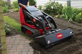 Build your own metal lawn leveling tool (levelawn rake/ lawn leveler) for under $30. Fixing Grade Problems In Your Lawn Toro Yard Care Blogtoro Yard Care Blog