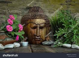 Imagen de Buda sobre fondo de Foto de stock 2103588479
