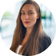 Kate Starr's Instagram, Twitter & Facebook