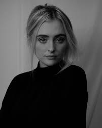 When the photographer becomes the model📸