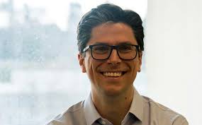 Nous visitants al departament: Albert Lloret