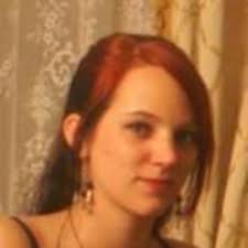 Sonja Knapp: Assistentin im Geschäftszimmer