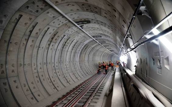 Ngắm 2 ga ngầm tuyến metro số 1