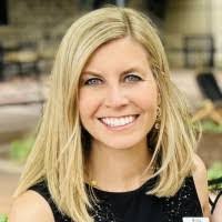 Lindsey Eversole's Instagram, Twitter & Facebook