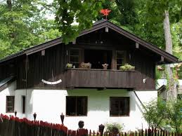 We go hugo 02:50 15. Biergarten Munchen Lola Montez Haus