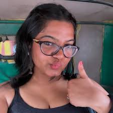 Oindrila Ray (@oin.stagram) • Instagram photos and videos