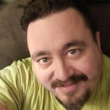 Justin Tunney's Instagram, Twitter & Facebook