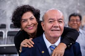 Alejandro Aguirre Curiel added...