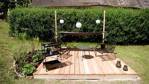 Das obst hat es der agrarwissenschaftlerin besonders angetan. Magnolien Feldsteinmauer Und Holzterrasse Ndr De Fernsehen Sendungen A Z Garten Docs
