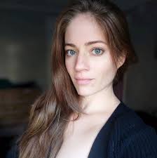 Tips for helping a dog adjust to family separation