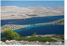 At the entrance to np kornati (from the ship of plava laguna), we observe high slopes of numerous islands with various shapes of animals, people. Poster Kroatie Panorama Van De Kornati Eilanden 4 Pixers We Leven Om Te Veranderen