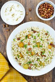 Maharashtrian Sabudana Khichdi Recipe The Love Of Spice Recipe In 2020 Sabudana Khichdi Maharashtrian Recipes Indian Food Recipes