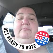 What craft shows are near Oakwood village, Ohio, starting in May?