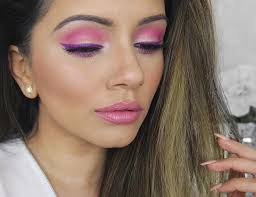 Makeup tutorial on how to do a balanced makeup look for blue eyes and blonde hair! Make Your Hazel Eyes Pop With These 10 Stunning Eyeshadow Looks