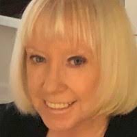 Susan Holahan's Instagram, Twitter & Facebook