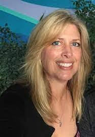 Karen Kusko's Instagram, Twitter & Facebook