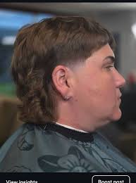 Barber services in downtown Texas location